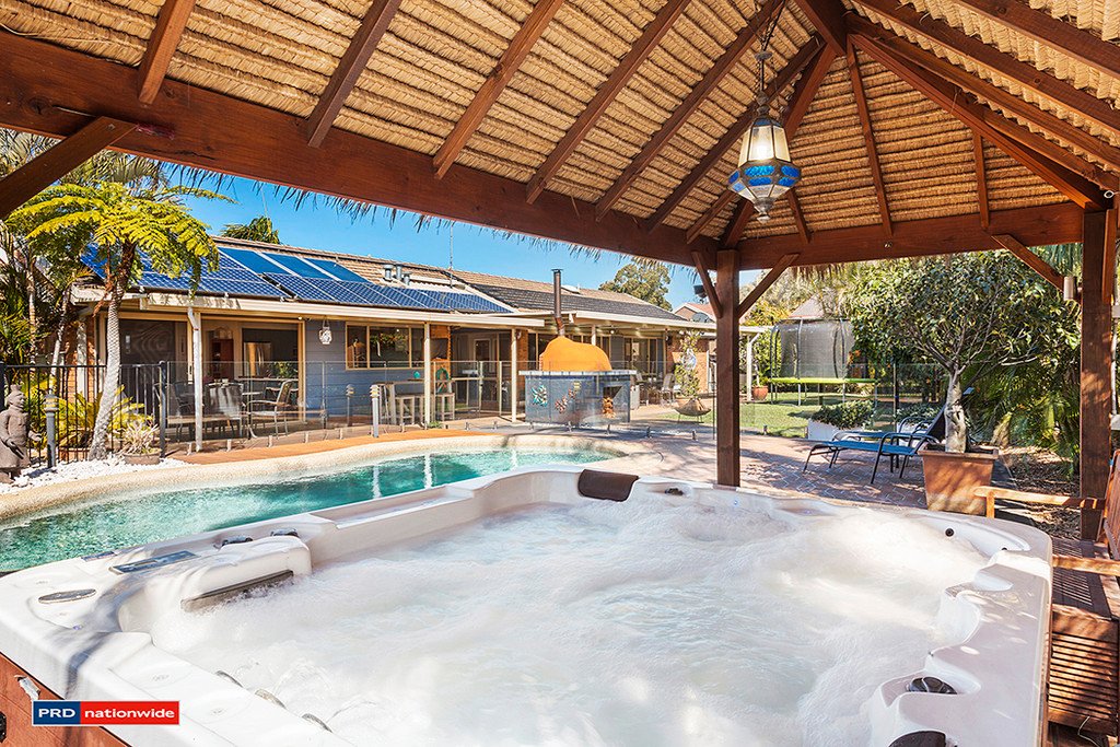 3 Westralia Close SALAMANDER BAY 19
