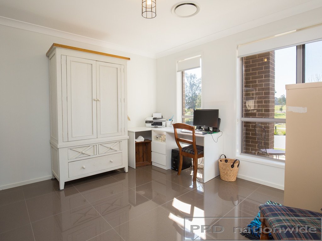 3 Whitewater Street CHISHOLM 12