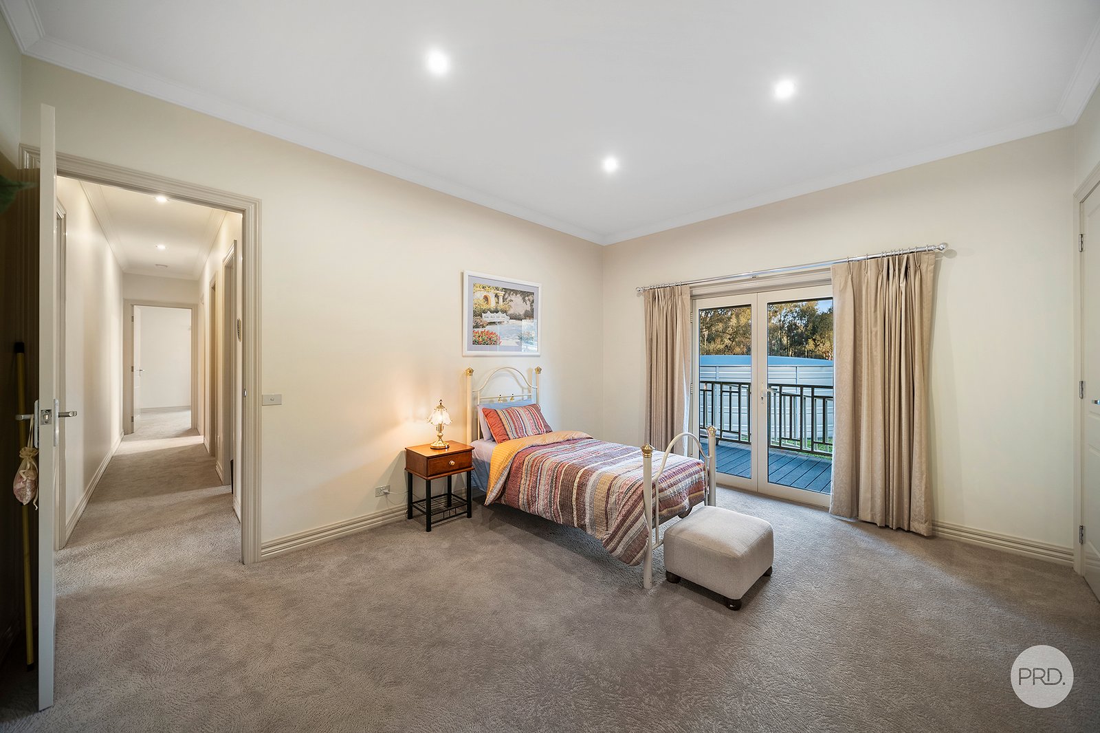 3 Whyte Lane SHELBOURNE 12