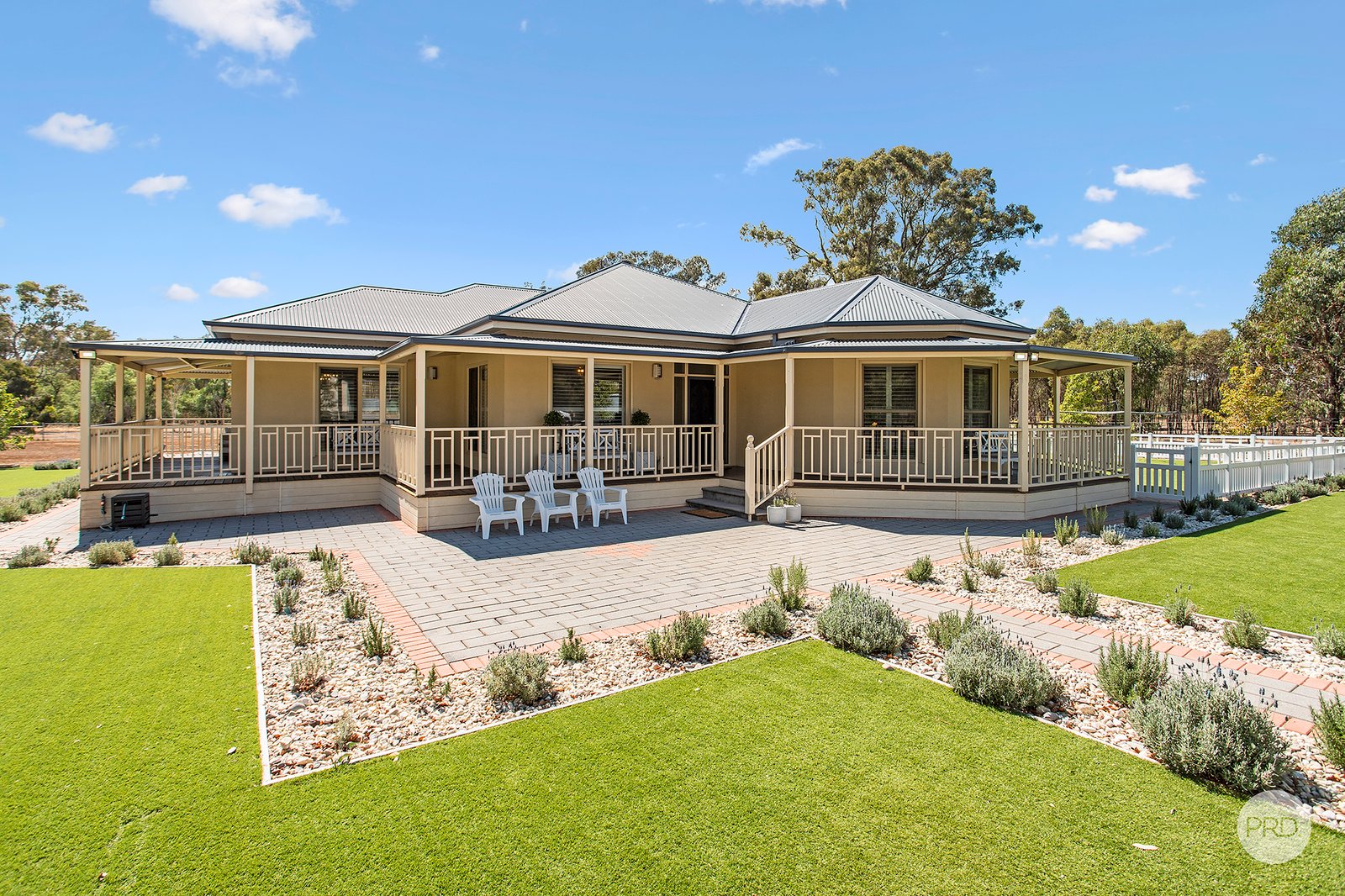 3 Whyte Lane SHELBOURNE 1