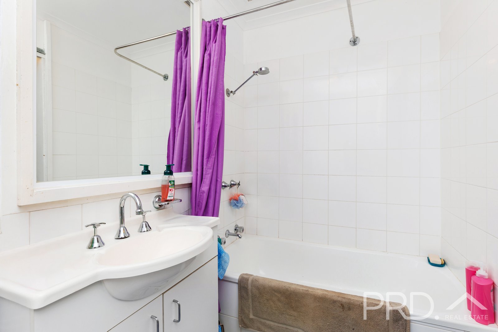 3 Wilga Street TUMUT 9