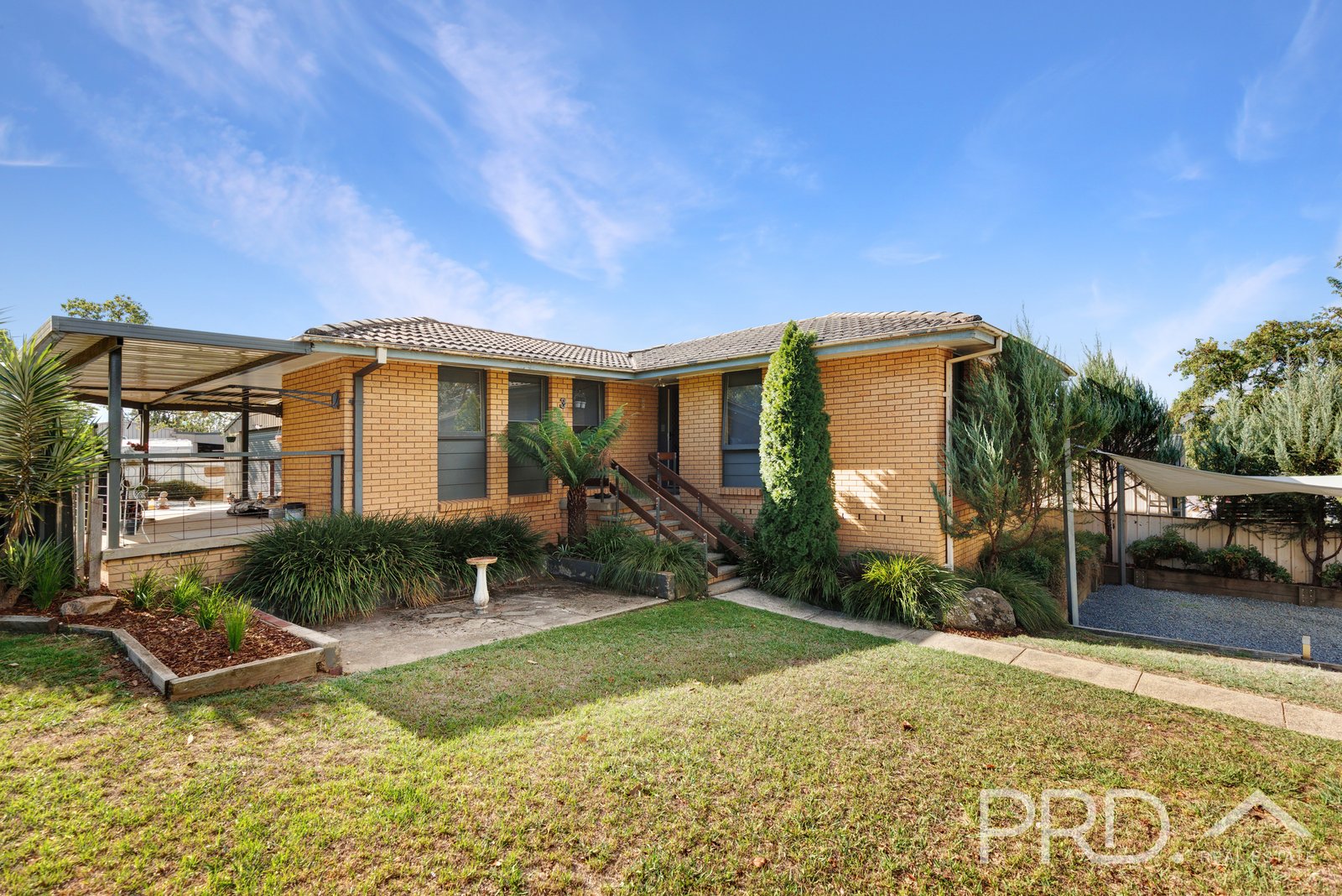 3 Wilga Street TUMUT 15