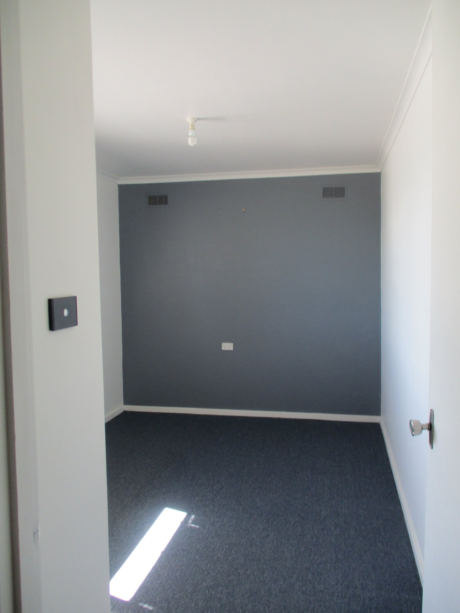 3 Wilga Street TUMUT 9