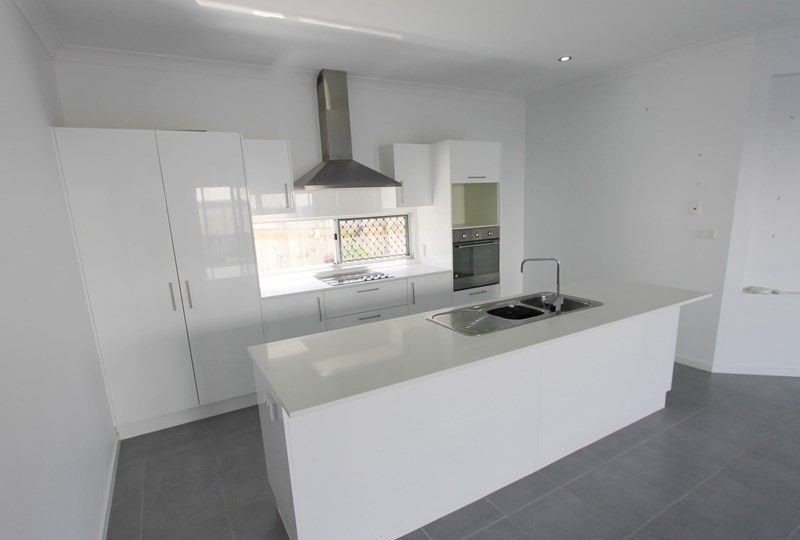 3 WINDJANA Court KIRKWOOD 2