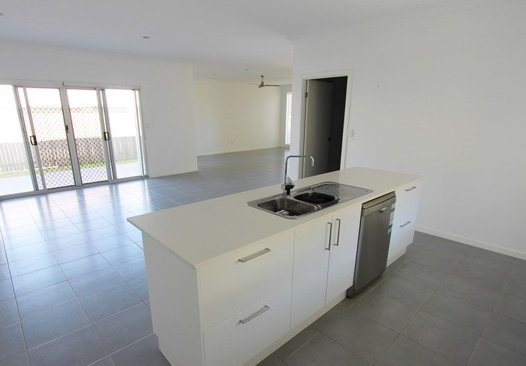 3 WINDJANA Court KIRKWOOD 15