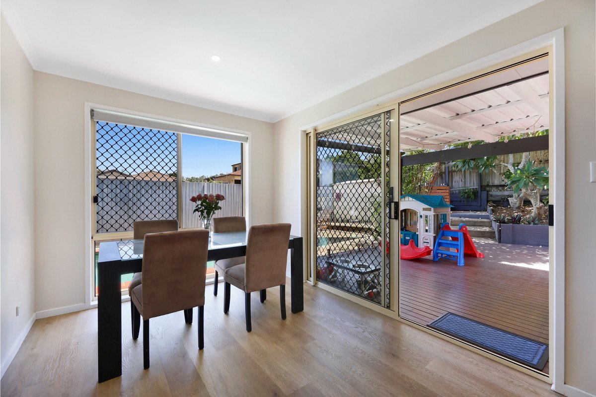 3 Wonga Street BURLEIGH HEADS 9