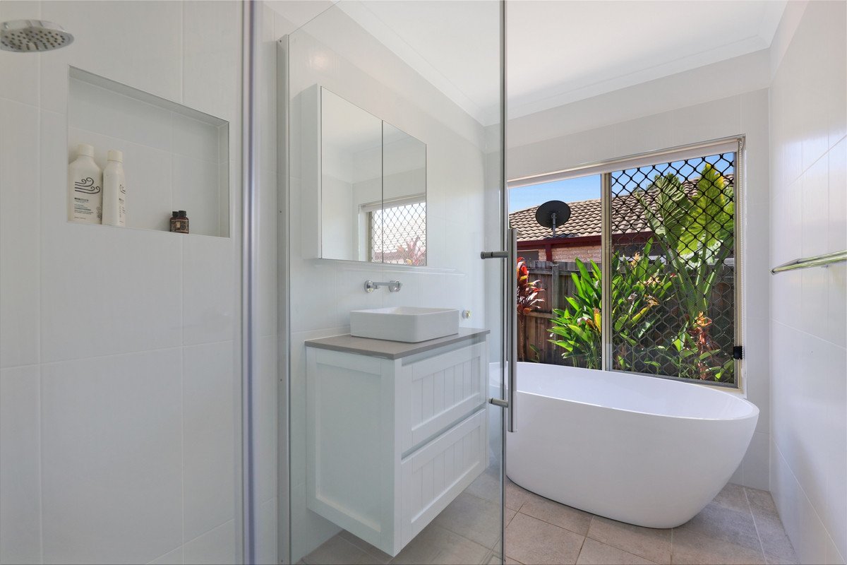 3 Wonga Street BURLEIGH HEADS 20