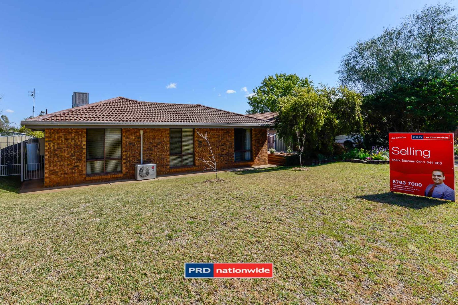 3 Woodbry Crescent TAMWORTH 7