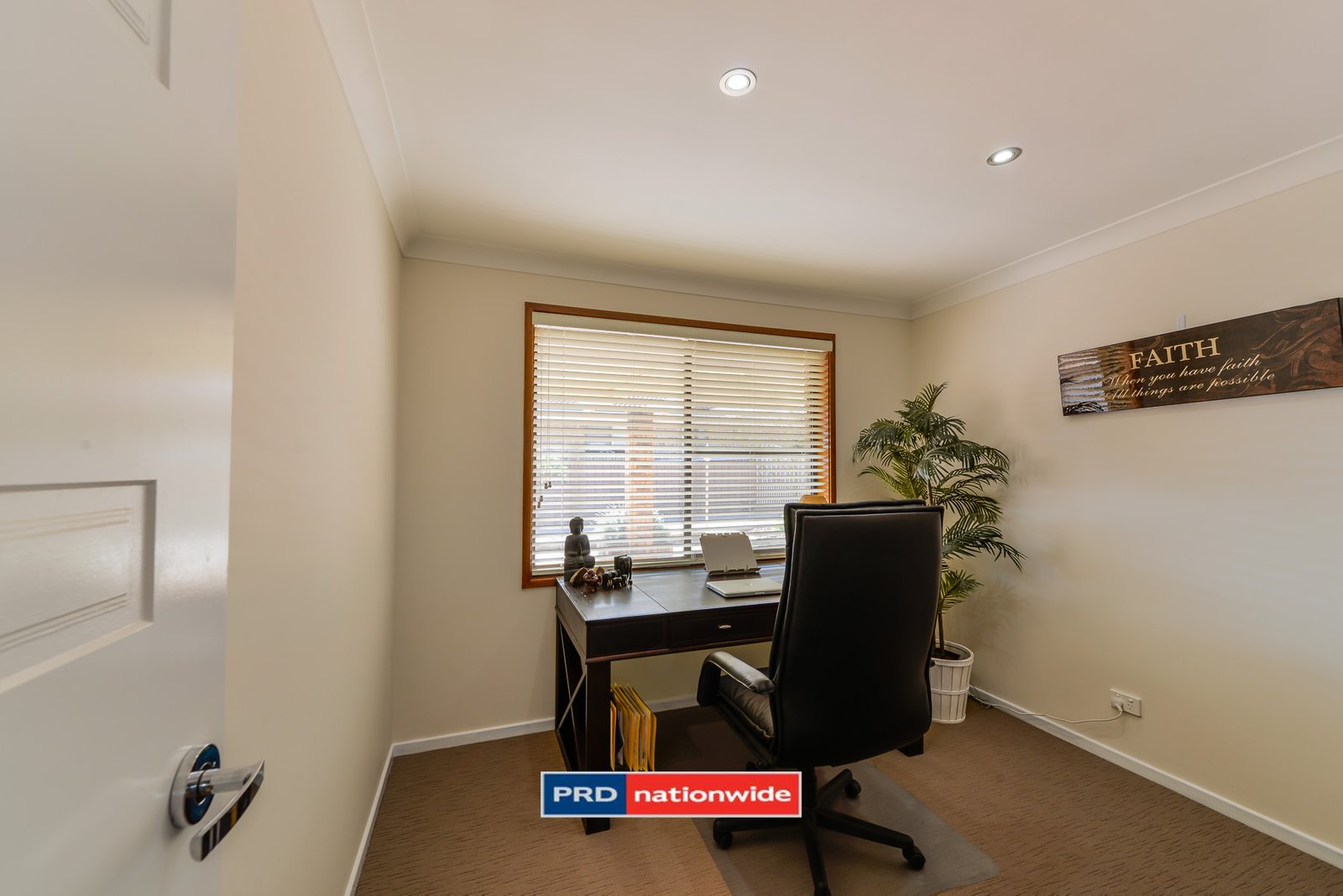 3 Woodbry Crescent TAMWORTH 26