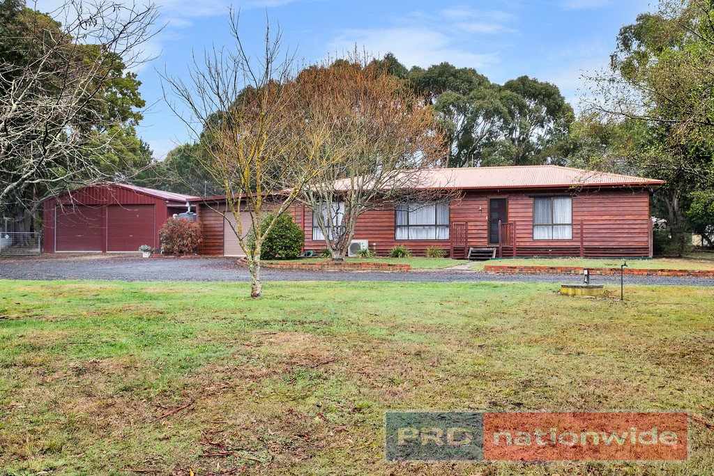 3 Woodlands Road ENFIELD 1