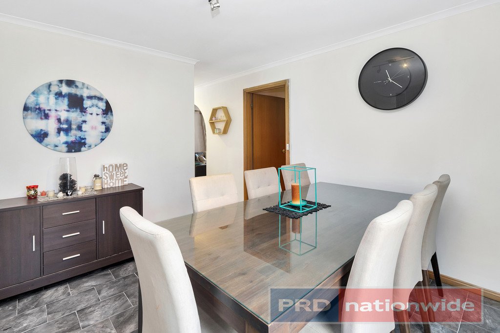 3 Woodlands Road ENFIELD 10