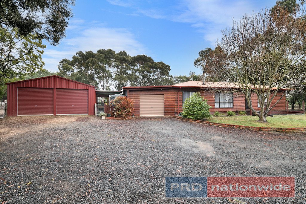 3 Woodlands Road ENFIELD 12