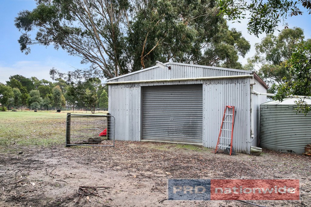 3 Woodlands Road ENFIELD 14