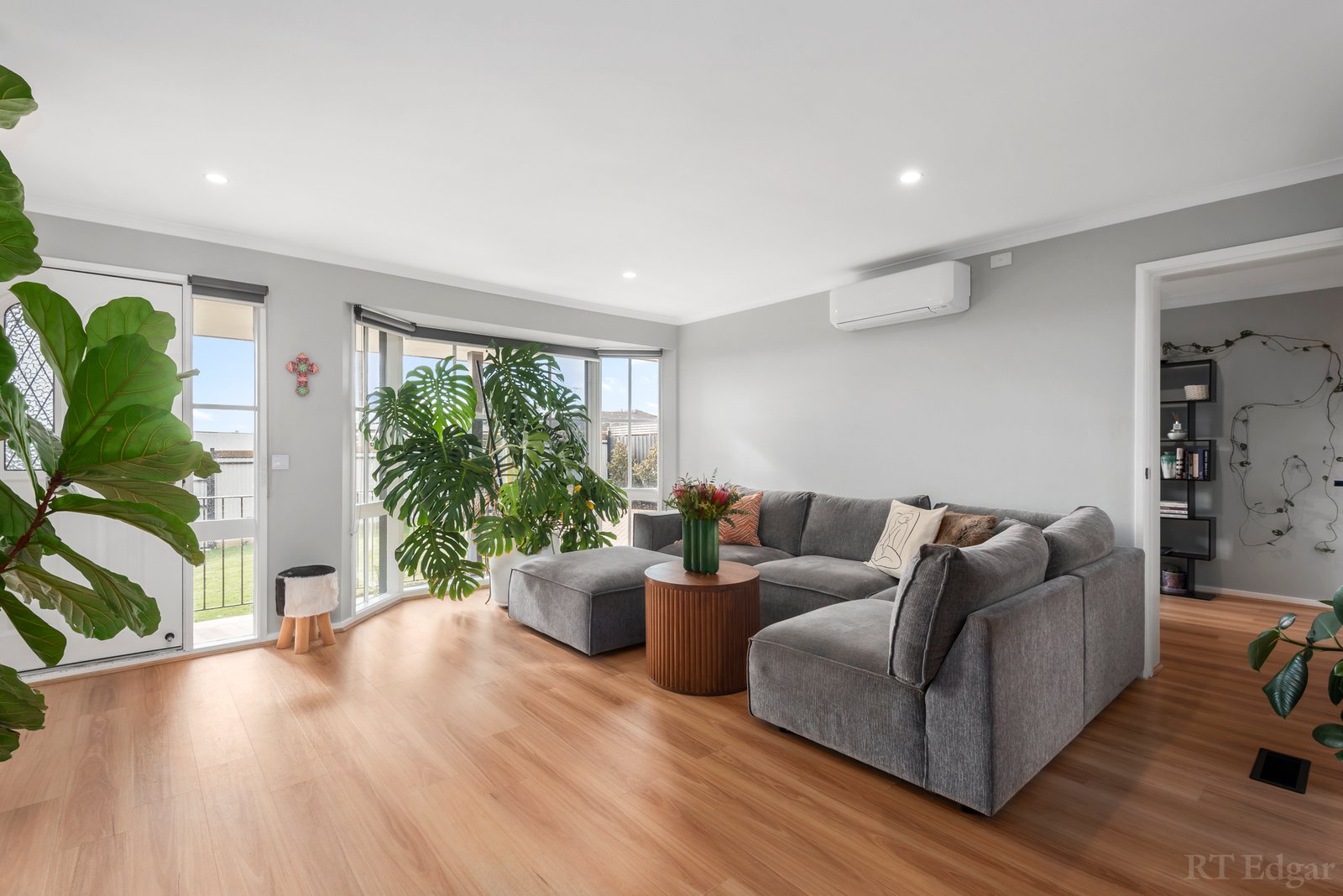 Real Estate and Property in 3 Woodleigh Close, Leopold, VIC