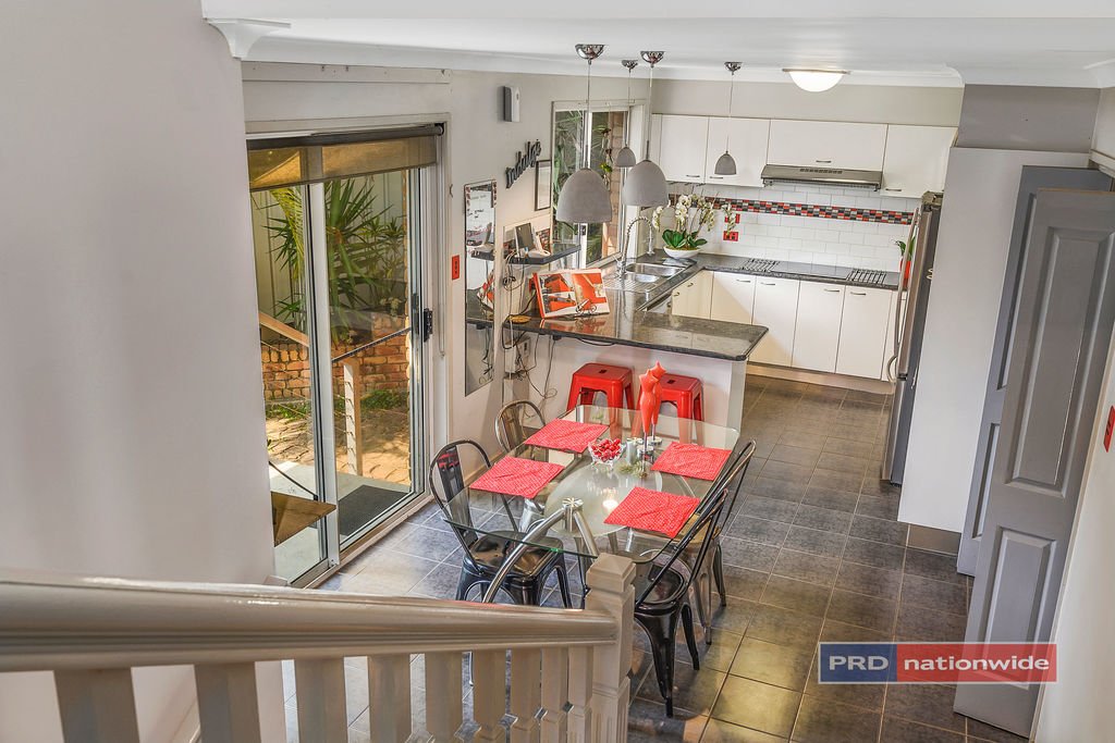 3 Woodswallow Close BOAMBEE EAST 7