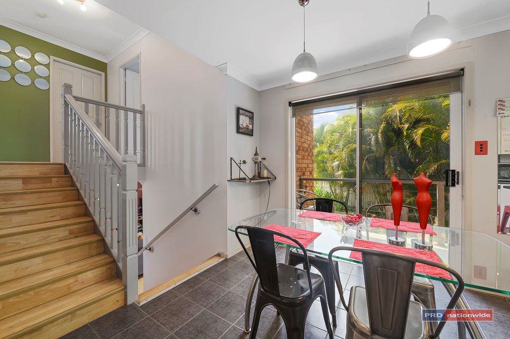 3 Woodswallow Close BOAMBEE EAST 8