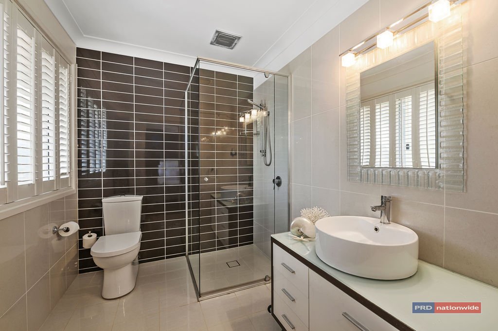 3 Woodswallow Close BOAMBEE EAST 12