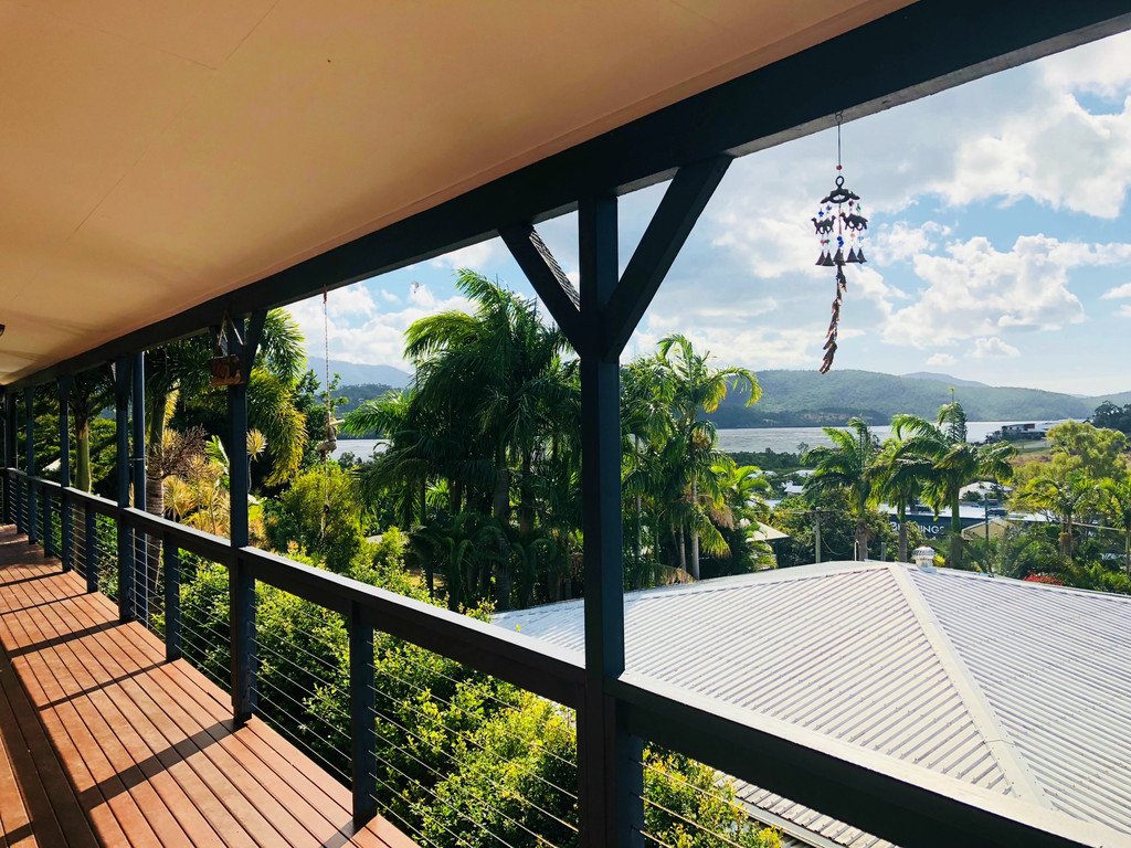3 Woomerah Ave  CANNONVALE 18
