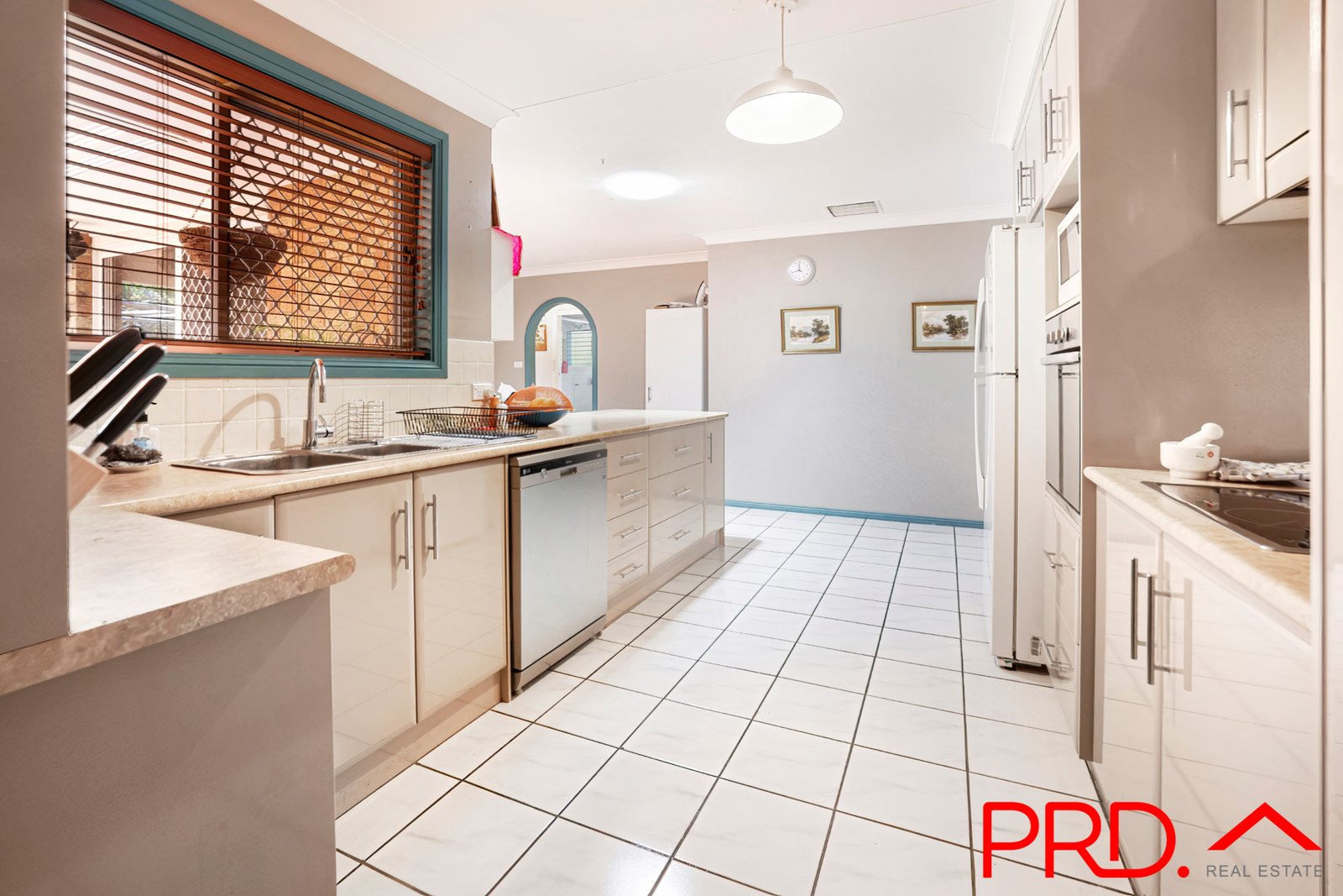 3 Yaraan Place TAMWORTH 1