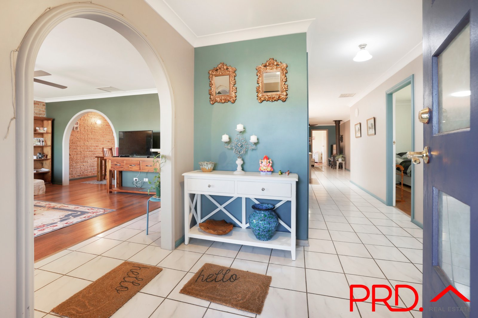 3 Yaraan Place TAMWORTH 4