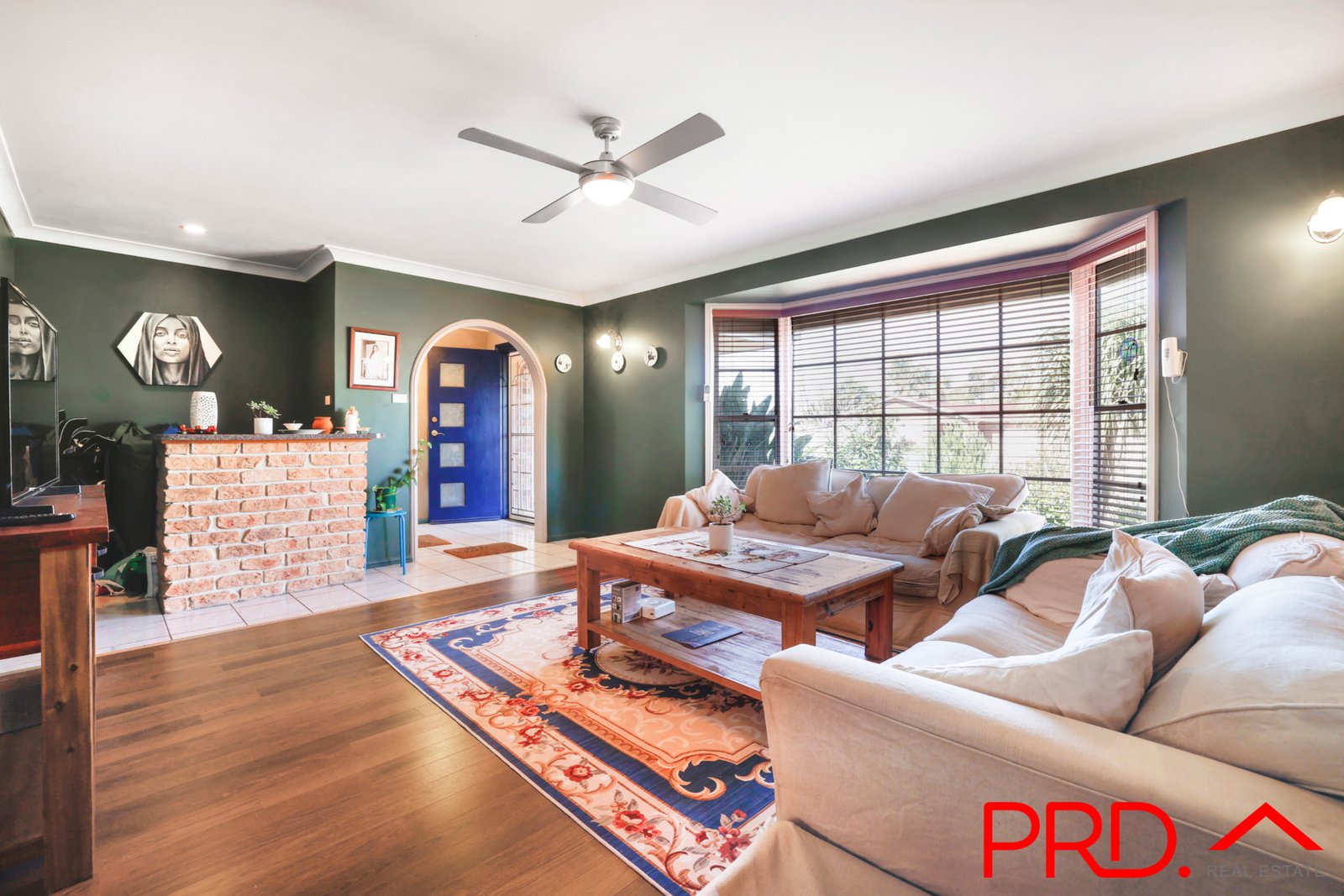 3 Yaraan Place TAMWORTH 7