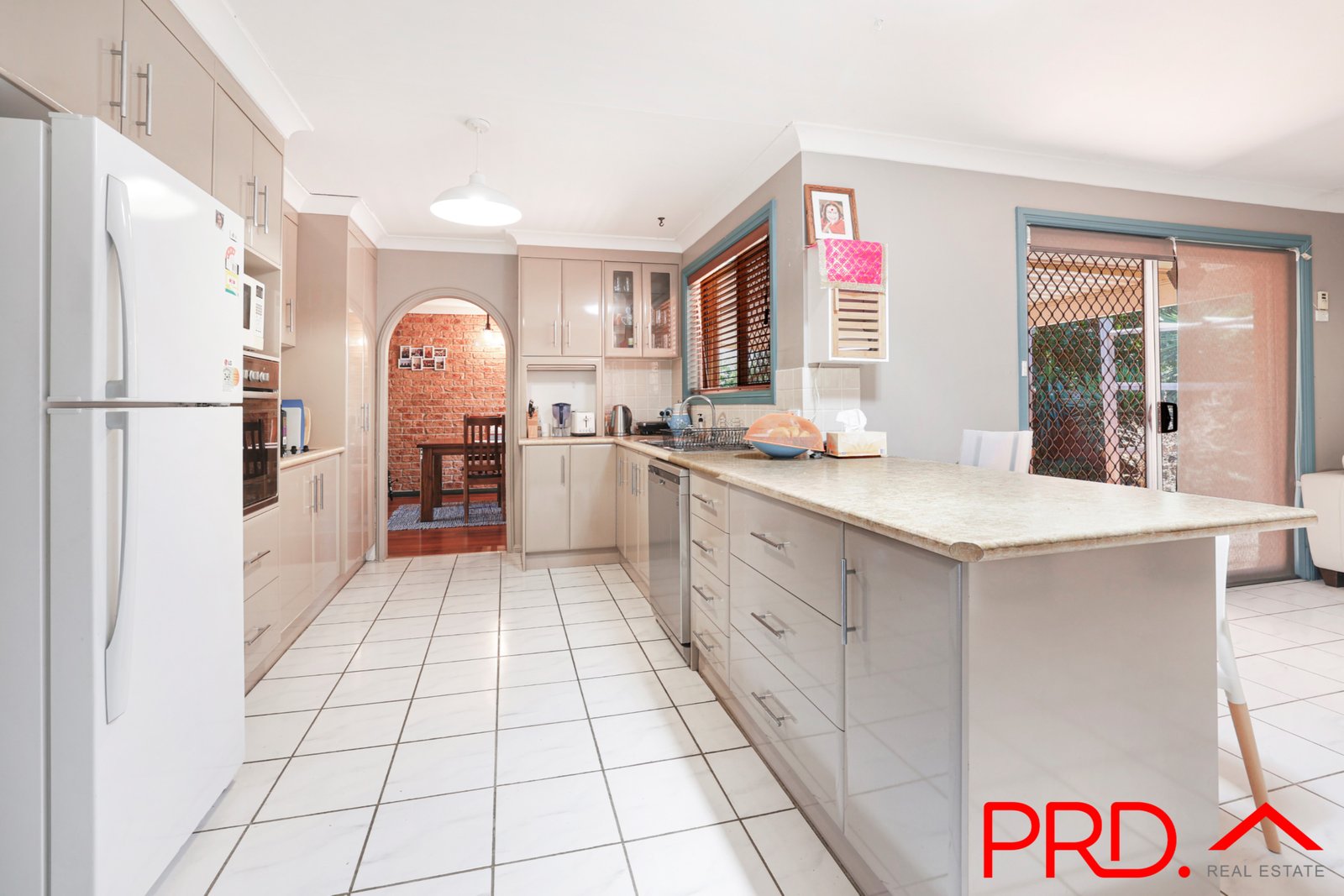 3 Yaraan Place TAMWORTH 10