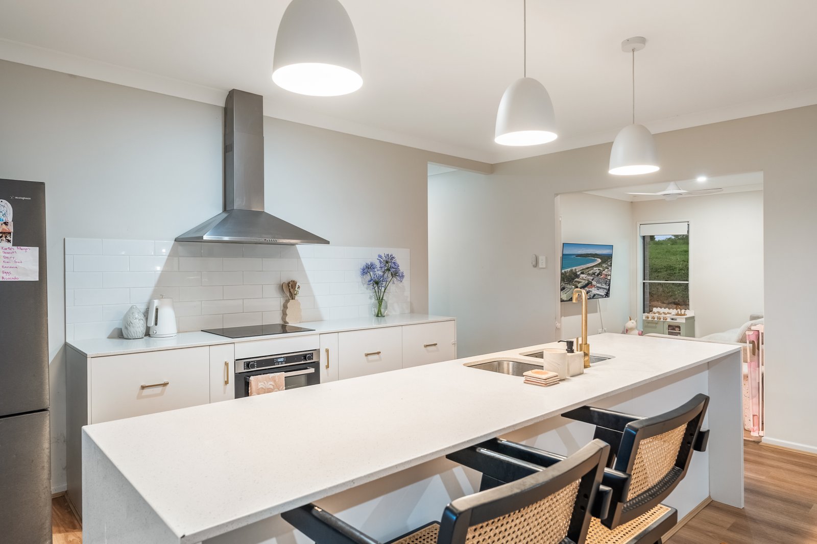 3 Yarraman Drive KYOGLE 9