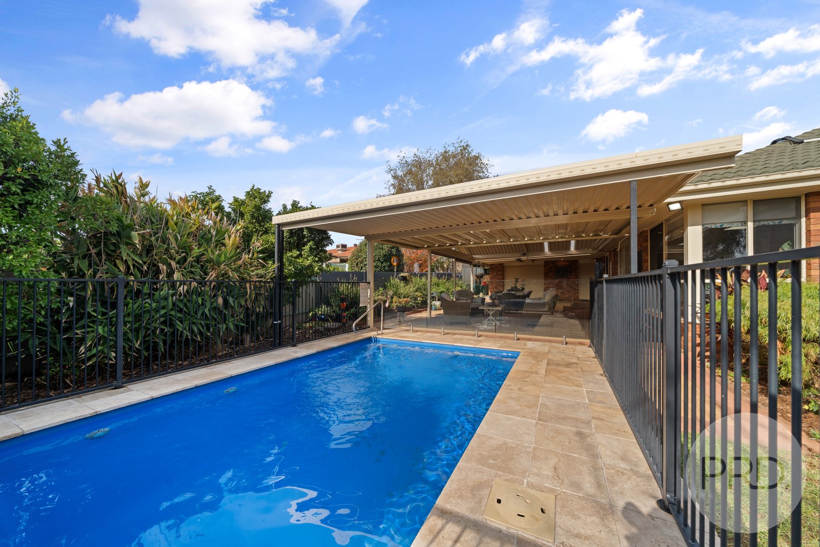 3 Yarrawah Crescent BOURKELANDS 1