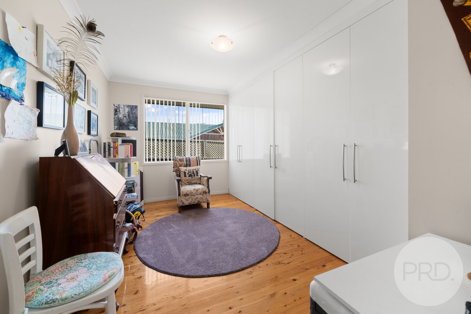 3 Yarrawah Crescent BOURKELANDS 8