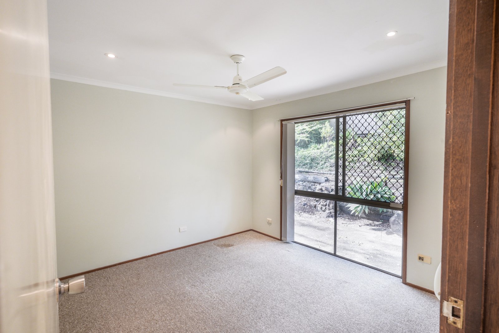 3 Yelta Place ASHMORE 10