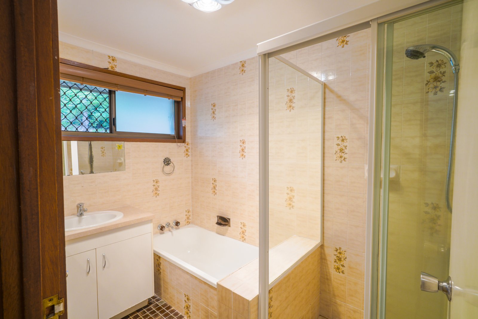 3 Yelta Place ASHMORE 12