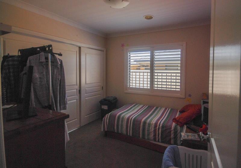 3 Yoogali Street GLENFIELD PARK 6