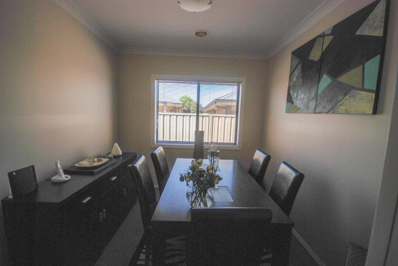 3 Yoogali Street GLENFIELD PARK 8