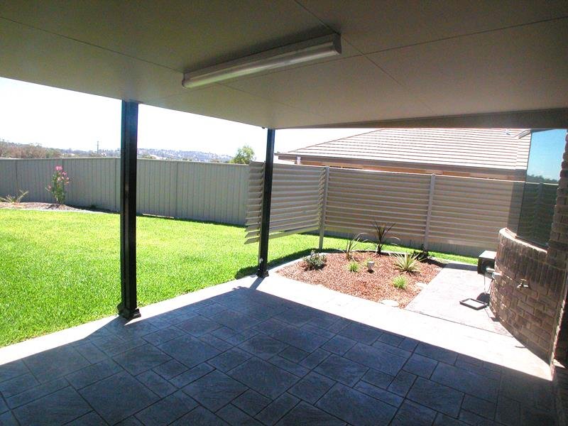 3 Yoogali Street GLENFIELD PARK 5