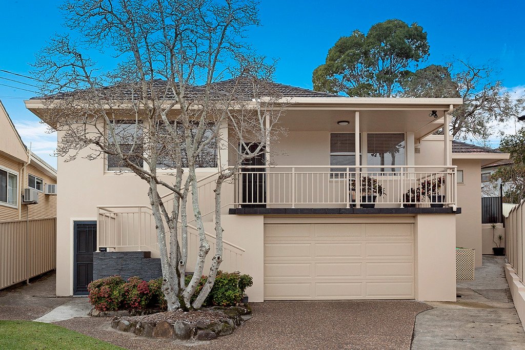 3 Young Place SOUTH HURSTVILLE 2