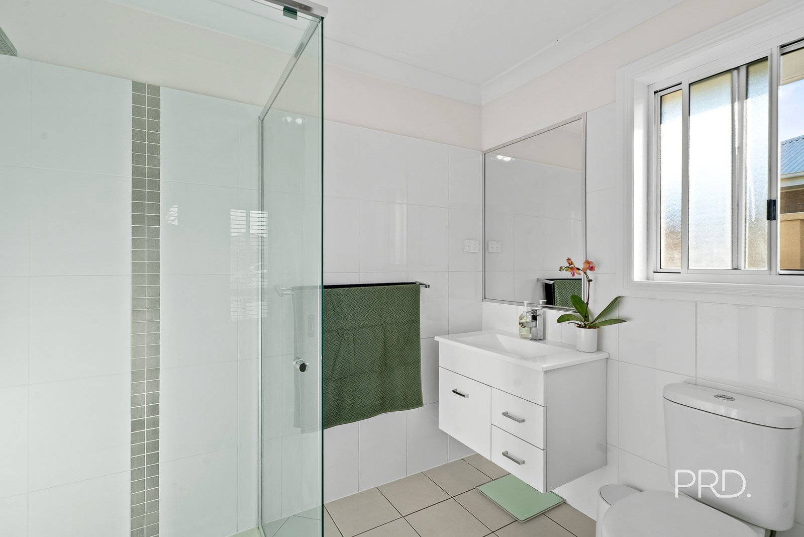 3 Yulong Street GLENFIELD PARK 8