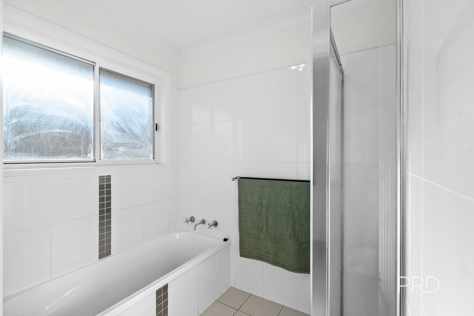3 Yulong Street GLENFIELD PARK 12