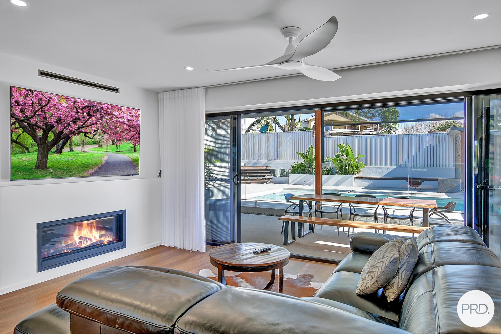 3 Yvonne Crescent BILAMBIL HEIGHTS 2