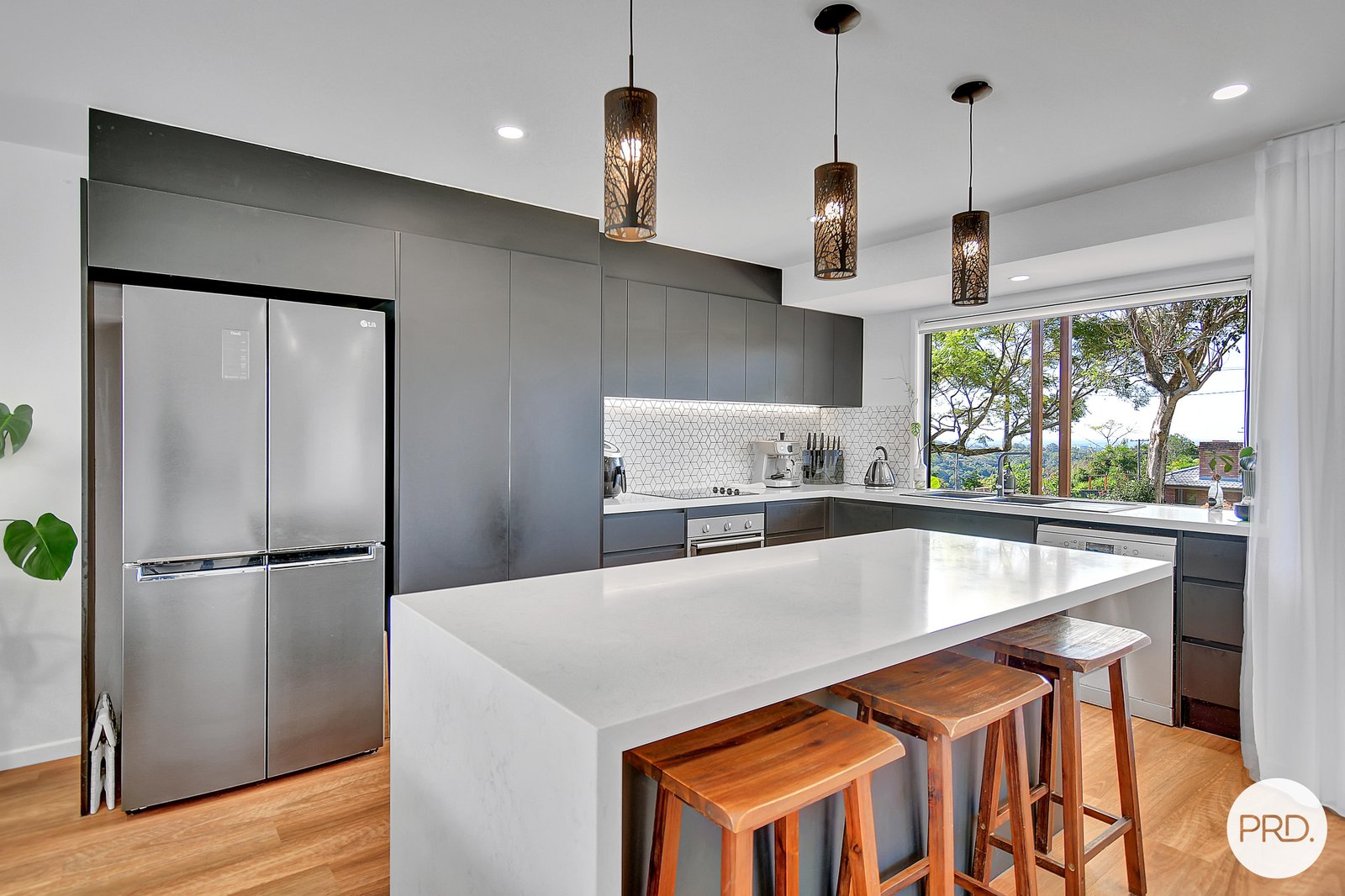 3 Yvonne Crescent BILAMBIL HEIGHTS 3