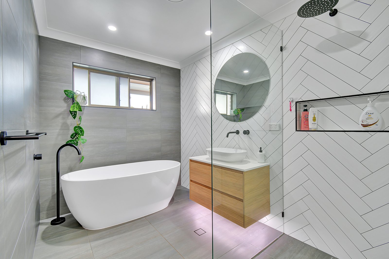 3 Yvonne Crescent BILAMBIL HEIGHTS 7