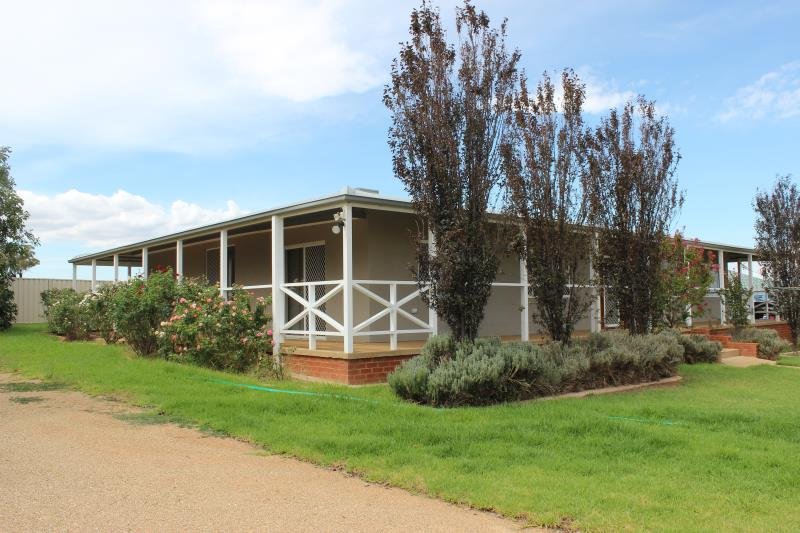 3 Zara Place GOBBAGOMBALIN 1