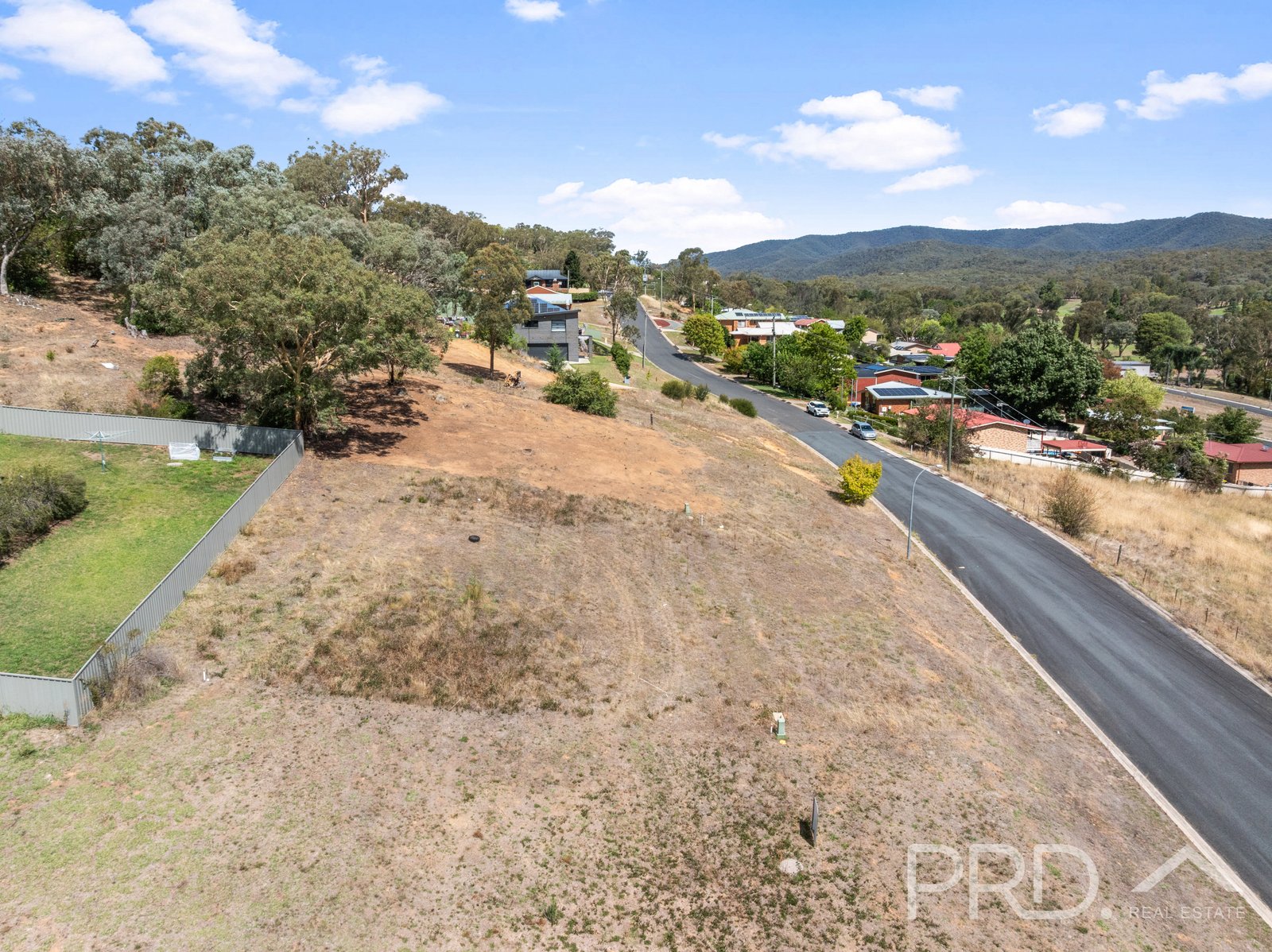 30 & 32 Booral Avenue TUMUT 6