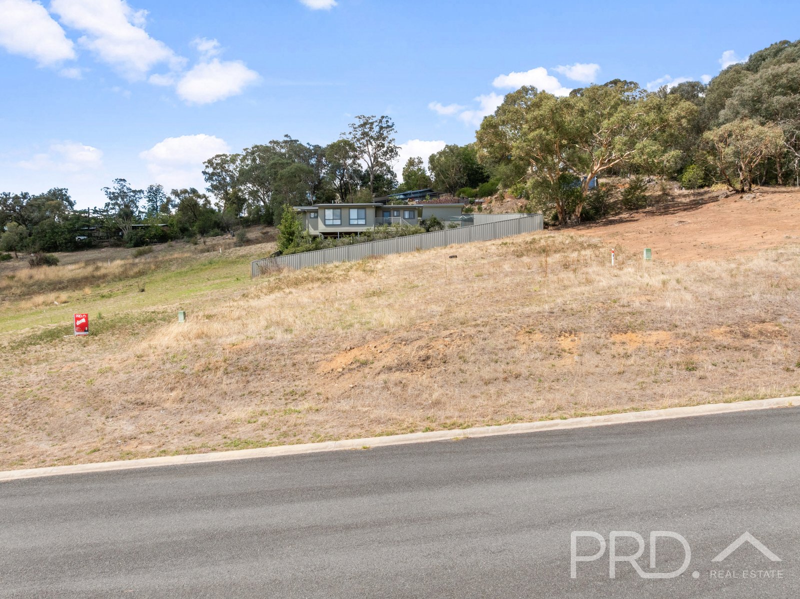 30 & 32 Booral Avenue TUMUT 9