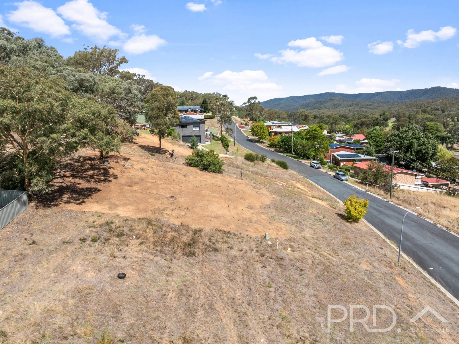 30 & 32 Booral Avenue TUMUT 13