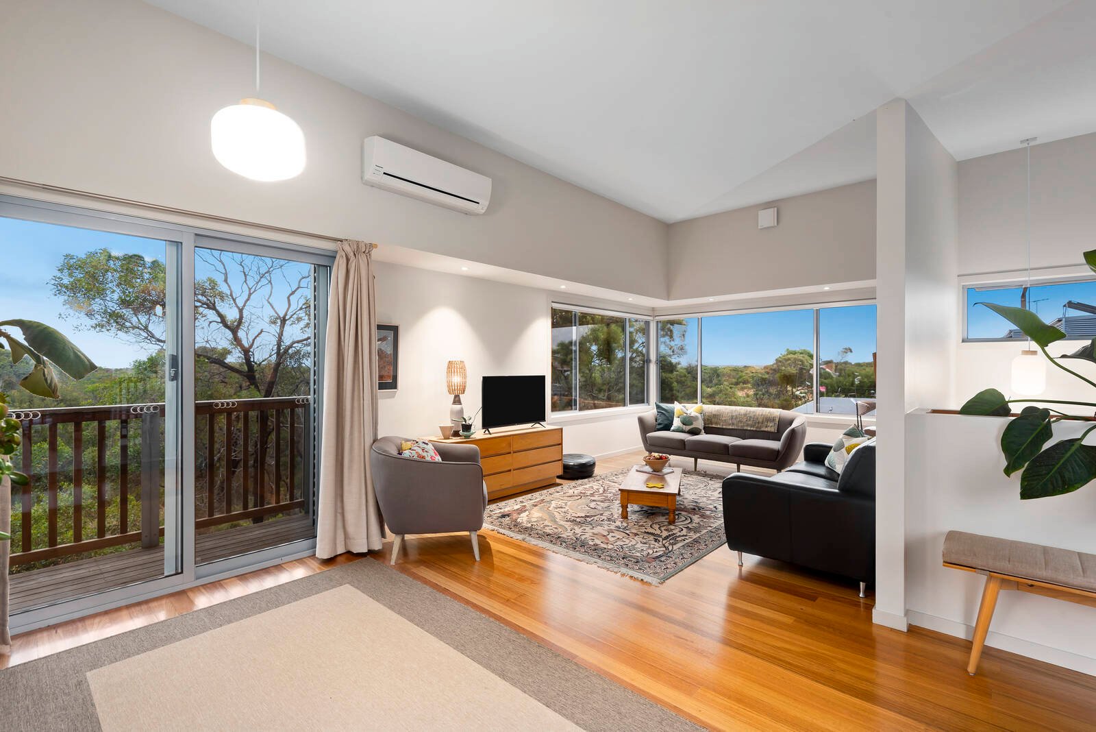 Real Estate and Property in 30-32 Edwards Point Road, St Leonards, VIC