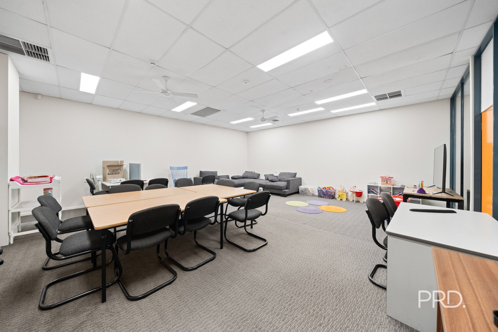 30-32 Hammond Avenue WAGGA WAGGA 18