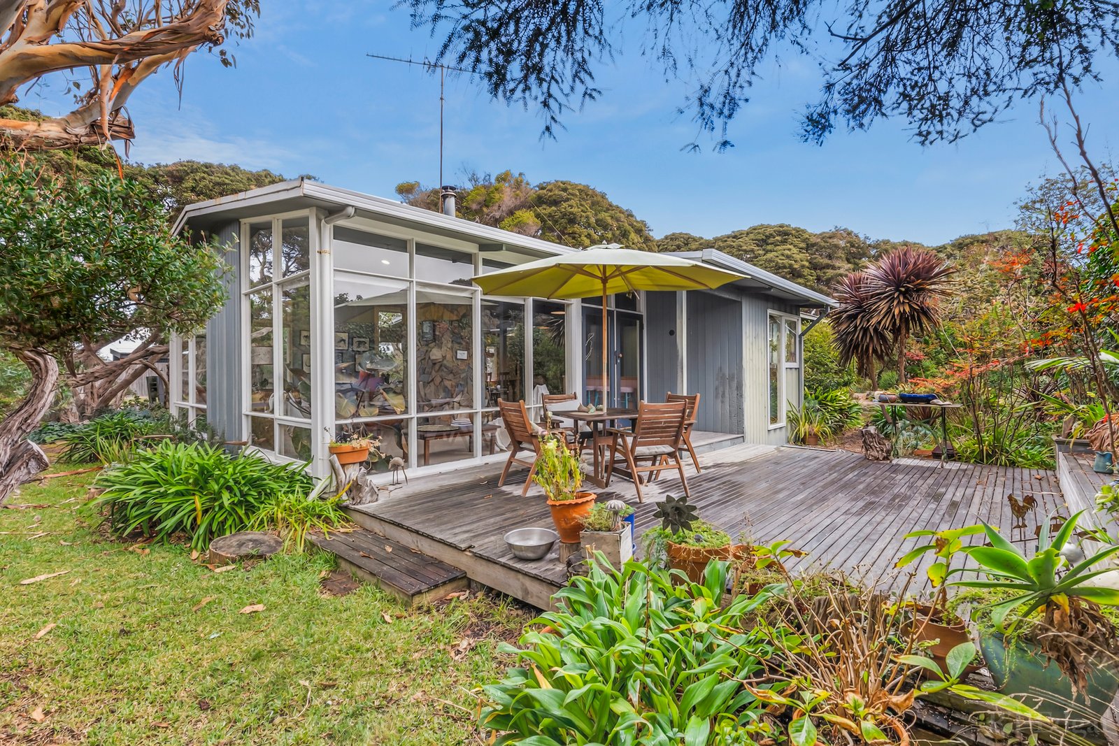 Real Estate and Property in 30 Alexander Crescent, Point Lonsdale, VIC