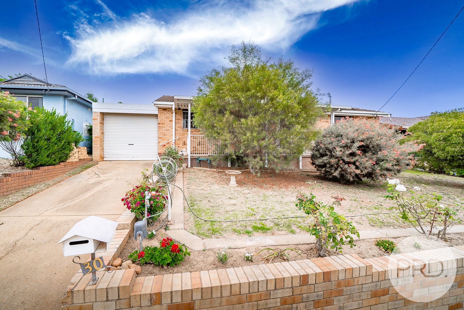 30 Alexander Street ASHMONT 1