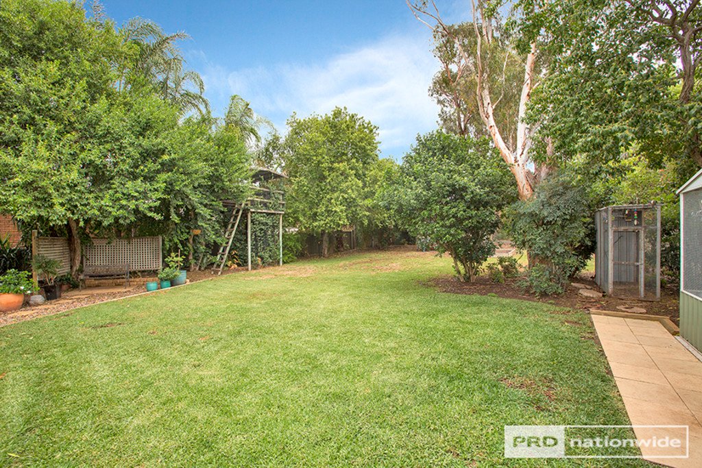 30 Allawah Street TAMWORTH 19