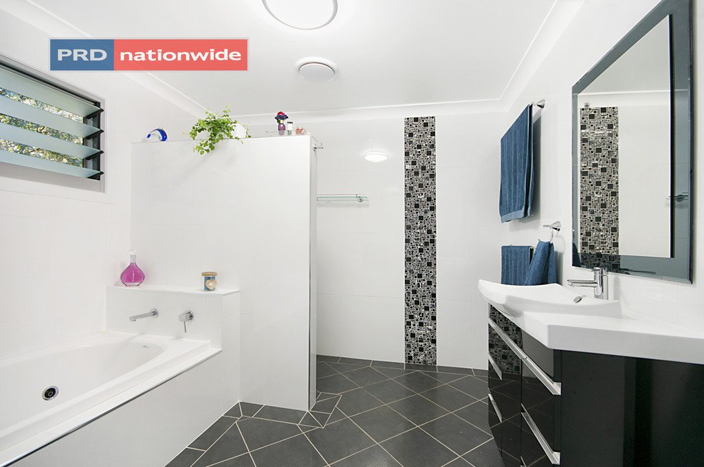 30 Anderson Street KYOGLE 9